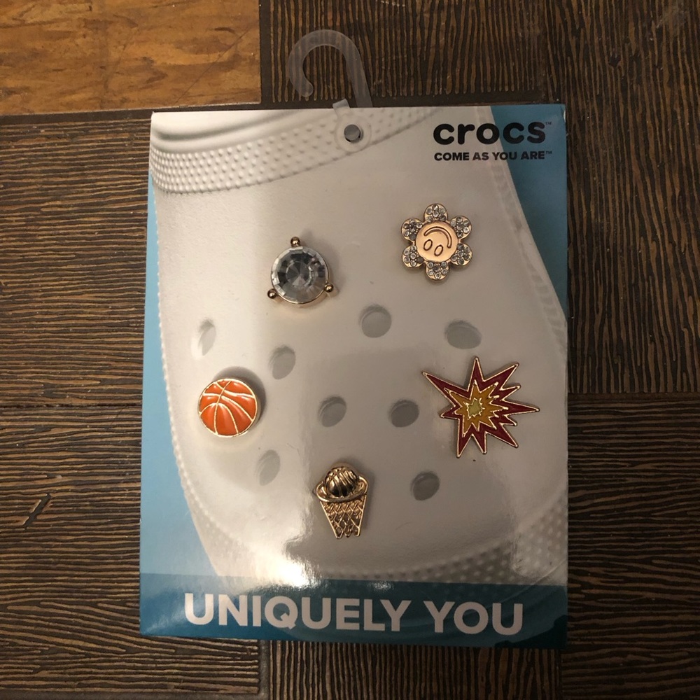 Crocs Echo NBA Clog Disney Jibbitz Charms Nike Dunk Jordan AF1 New Balance 550